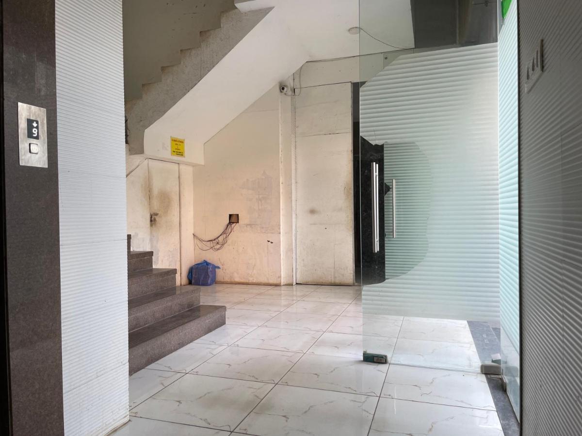 OSI Service Apartments Bandra West Mumbai Exteriör bild